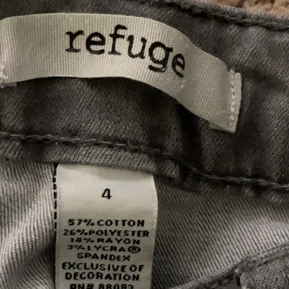 *REFUGE JEANS* - Picture 3 of 3
